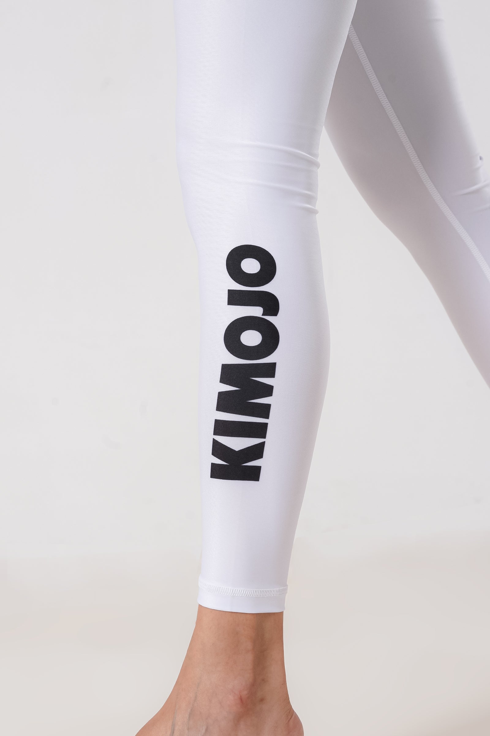 Mojo Spats - White