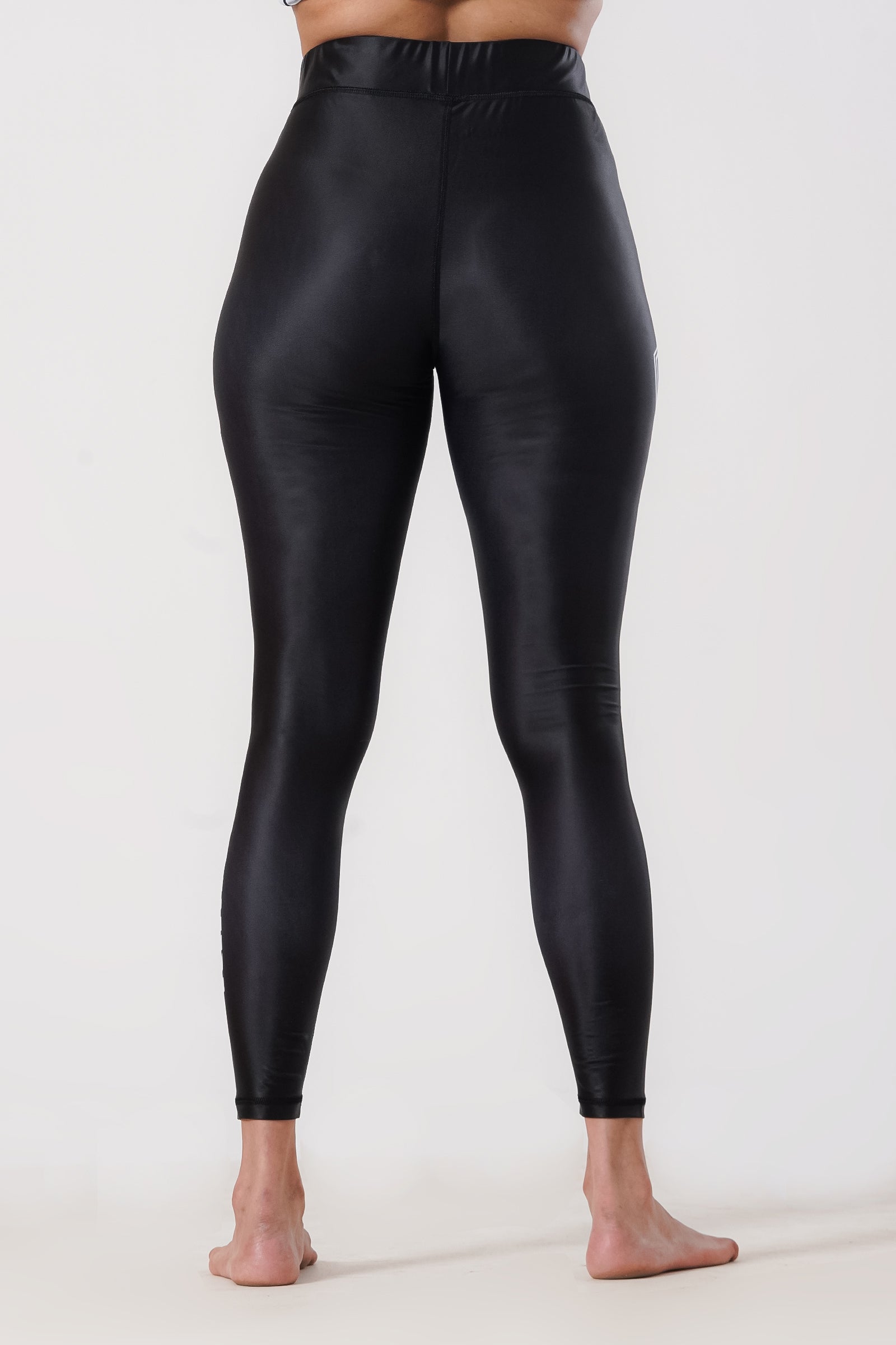 Mojo Spats - Black