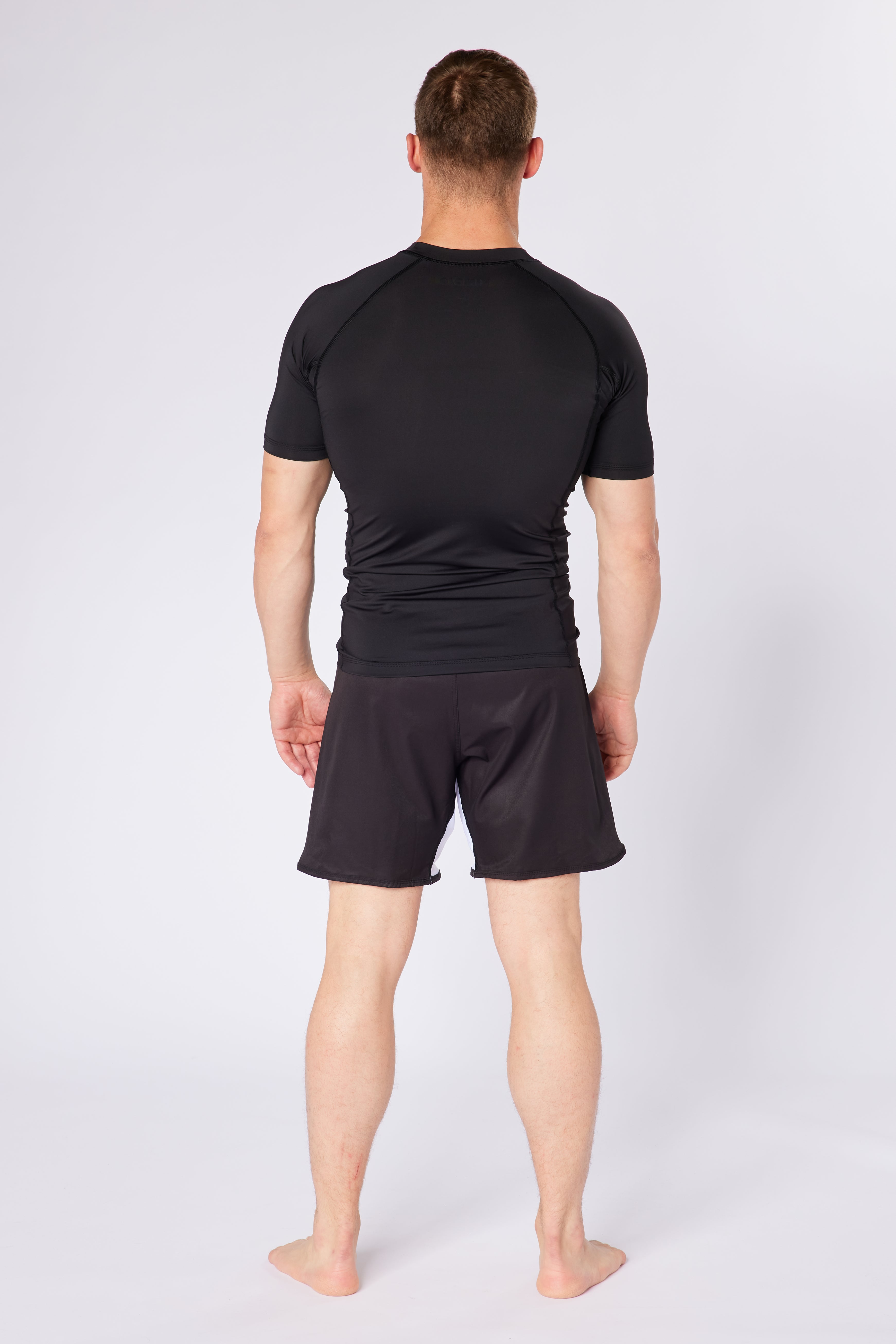 Essentials Rashguard - Black